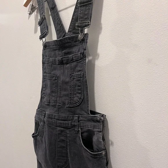 Free People Sz 24R Black Overalls - Picture 2 of 4